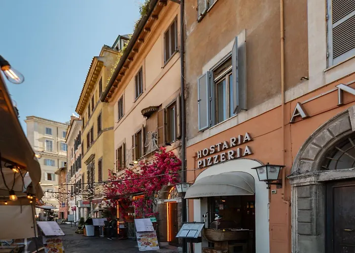 Joivy Large 6-bed With Terrace Near The Colosseum Apartament *