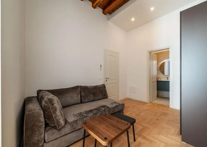 Joivy Large 6-bed With Terrace Near The Colosseum Apartament Rzym