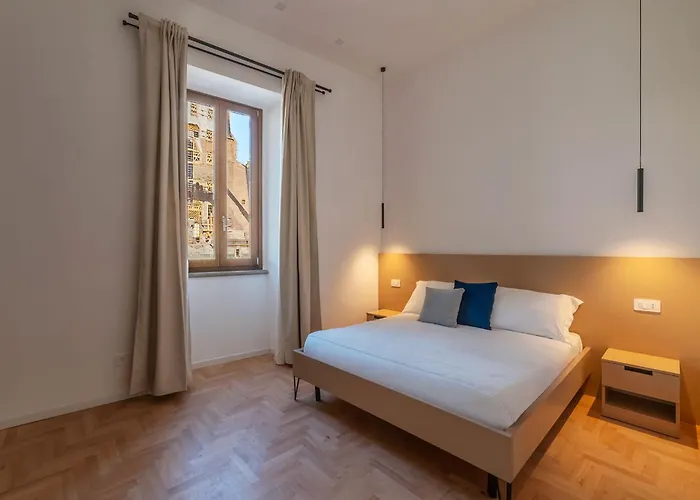 Daire Joivy Large 6-bed With Terrace Near The Colosseum