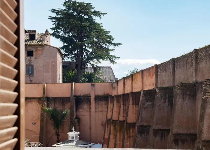 Apartament Joivy Large 6-bed With Terrace Near The Colosseum *