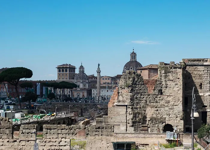 Joivy Large 6-bed With Terrace Near The Colosseum Apartament Rzym