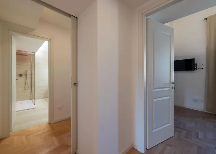 Joivy Large 6-bed With Terrace Near The Colosseum
